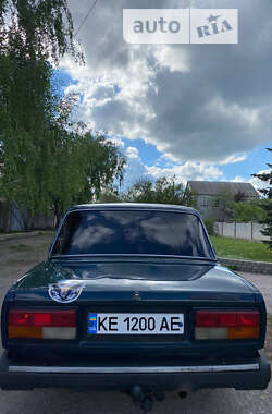 Седан ВАЗ 2107 2005 в 