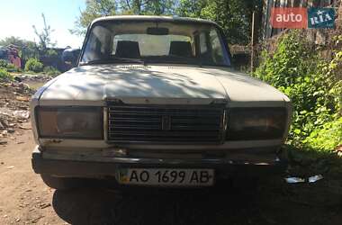 Седан ВАЗ 2107 1996 в 