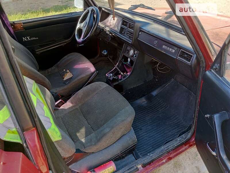 Седан ВАЗ / Lada 2107 1995 в Надворной