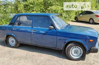 Седан ВАЗ / Lada 2107 2008 в Києві