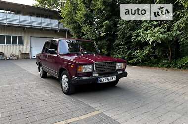 Седан ВАЗ / Lada 2107 2002 в Виннице