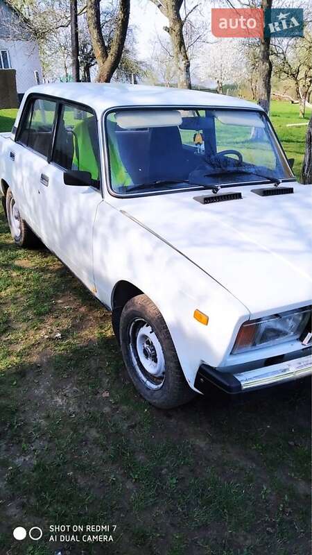 Седан ВАЗ / Lada 2107 1990 в Мукачево