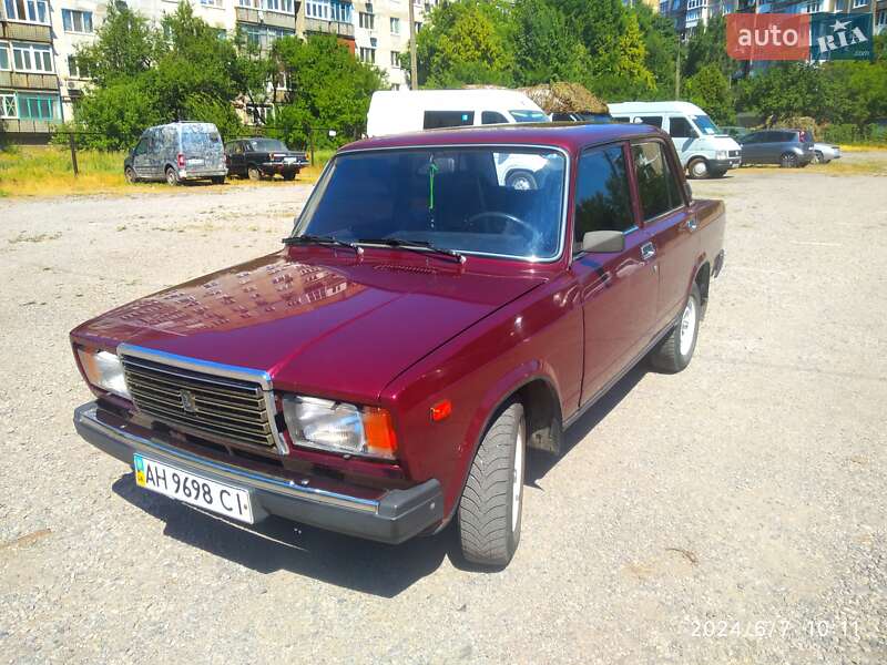 Седан ВАЗ / Lada 2107 2007 в Покровську фото Седан ВАЗ / Lada 2107 2007 в Покровську