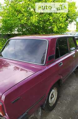 Седан ВАЗ / Lada 2107 2005 в Нежине