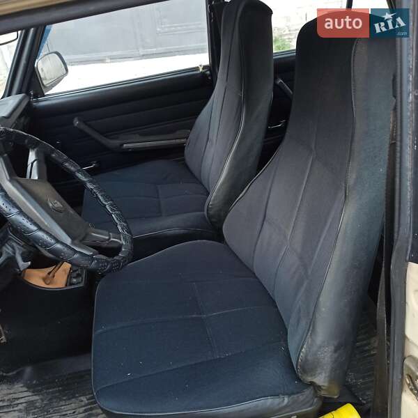 Седан ВАЗ / Lada 2107 1991 в Обухове фото 15 Седан ВАЗ / Lada 2107 1991 в Обухове