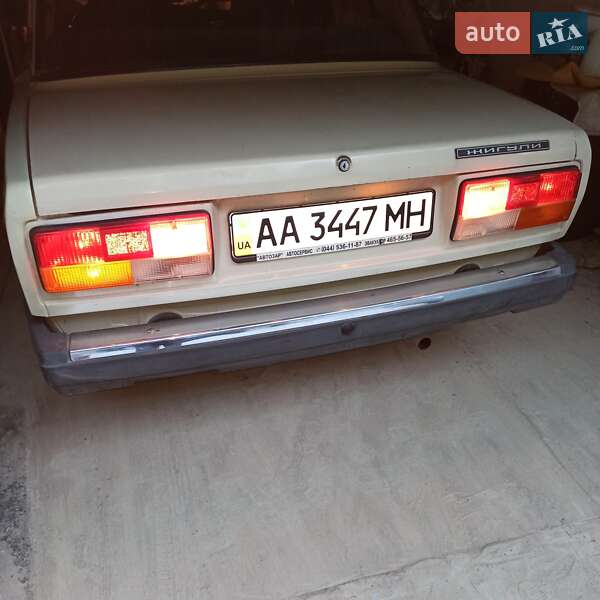 Седан ВАЗ / Lada 2107 1991 в Обухове фото 28 Седан ВАЗ / Lada 2107 1991 в Обухове