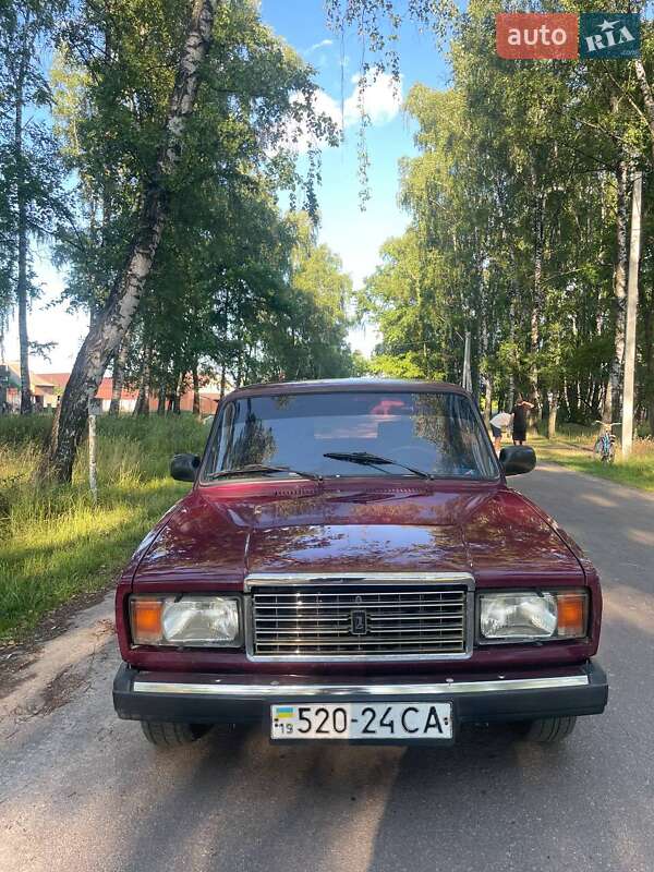 Седан ВАЗ / Lada 2107 2002 в Ахтырке фото 2 Седан ВАЗ / Lada 2107 2002 в Ахтырке