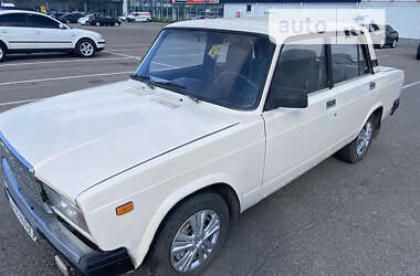 Седан ВАЗ / Lada 2107 1995 в Черкассах