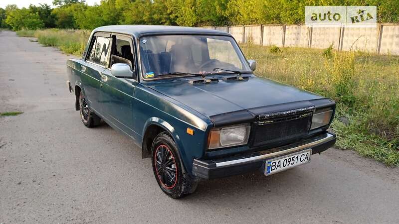 Седан ВАЗ / Lada 2107 2003 в Кропивницькому