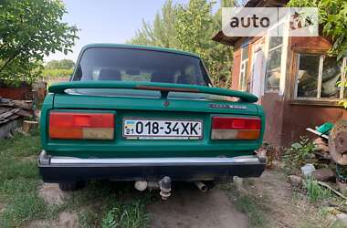 Седан ВАЗ / Lada 2107 1987 в Мерефа