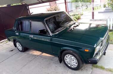 Седан ВАЗ / Lada 2107 2005 в Борисполе