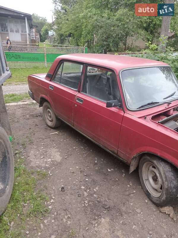 Седан ВАЗ / Lada 2107 1997 в Шпикове