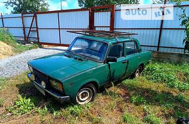 Седан ВАЗ / Lada 2107 1998 в Киеве