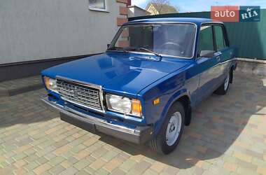 Седан ВАЗ / Lada 2107 2002 в Хмільнику