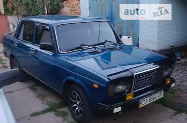 Седан ВАЗ / Lada 2107 2004 в Гребінці