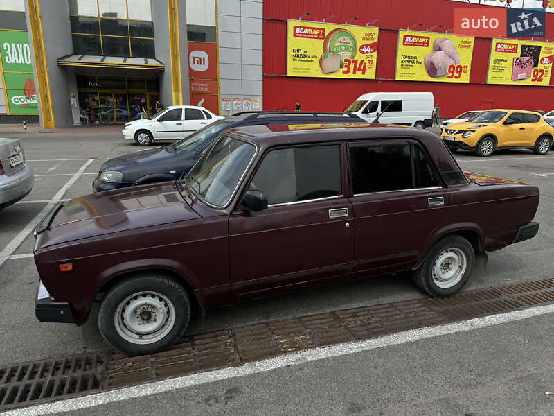 Седан ВАЗ / Lada 2107 2008 в Кропивницком фото 3 Седан ВАЗ / Lada 2107 2008 в Кропивницком