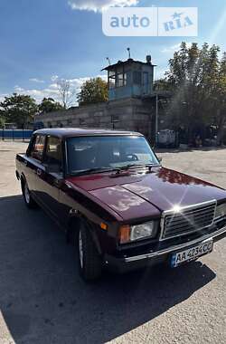 Седан ВАЗ / Lada 2107 2006 в Кривому Розі