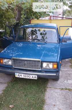 Седан ВАЗ / Lada 2107 2004 в Житомире