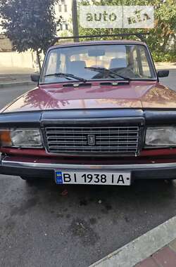 Седан ВАЗ / Lada 2107 2001 в Горішніх Плавнях