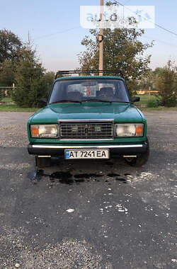 Седан ВАЗ / Lada 2107 2005 в Долині