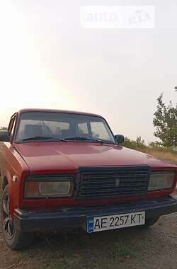 Седан ВАЗ / Lada 2107 1988 в Днепре