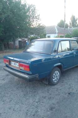 Седан ВАЗ / Lada 2107 2002 в Миргороді