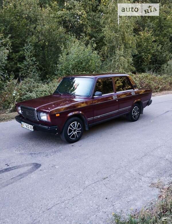 Седан ВАЗ / Lada 2107 2006 в Коломиї