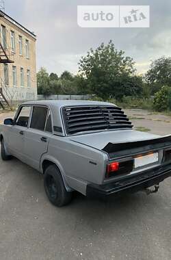 Седан ВАЗ / Lada 2107 1988 в Обухові