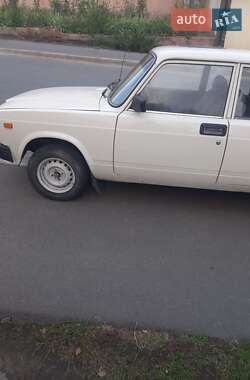 Седан ВАЗ / Lada 2107 1992 в Балте