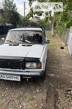 Седан ВАЗ / Lada 2107 2005 в Ужгороде