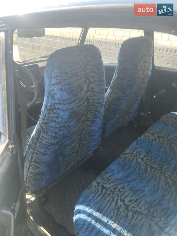 Седан ВАЗ / Lada 2107 2005 в Здолбуніві фото 5 Седан ВАЗ / Lada 2107 2005 в Здолбуніві