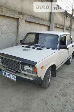 Седан ВАЗ / Lada 2107 1995 в Кагарлыке