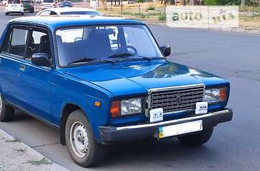 Седан ВАЗ / Lada 2107 2002 в Кропивницком