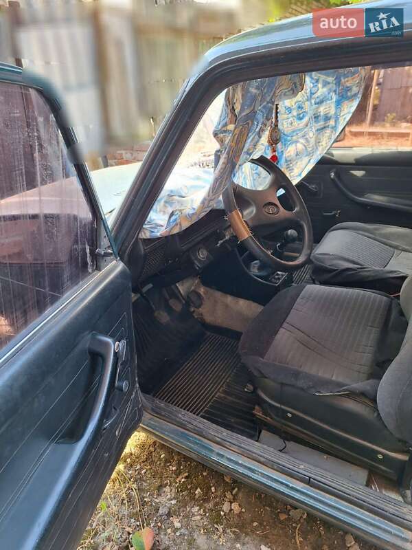 Седан ВАЗ / Lada 2107 2005 в Сумах