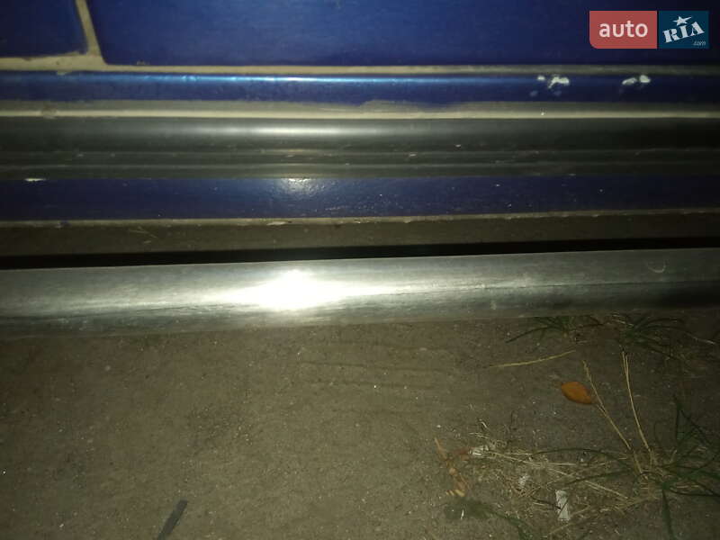 Седан ВАЗ / Lada 2107 2000 в Білій Церкві фото 4 Седан ВАЗ / Lada 2107 2000 в Білій Церкві
