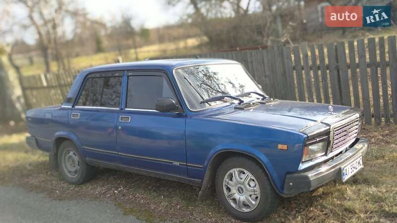 Седан ВАЗ / Lada 2107 2000 в Білій Церкві фото 9 Седан ВАЗ / Lada 2107 2000 в Білій Церкві