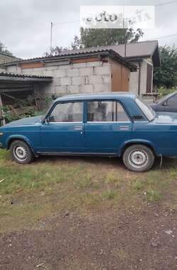 Седан ВАЗ / Lada 2107 2004 в Луцьку