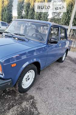 Седан ВАЗ / Lada 2107 2006 в Черкассах