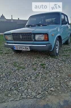 Седан ВАЗ / Lada 2107 1990 в Черновцах