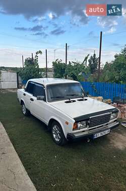 Седан ВАЗ / Lada 2107 1997 в Києві