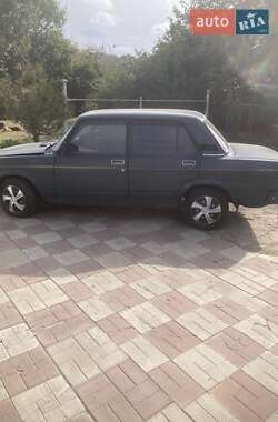 Седан ВАЗ / Lada 2107 2005 в 