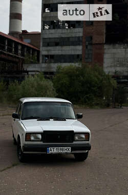 Седан ВАЗ / Lada 2107 2001 в Галиче