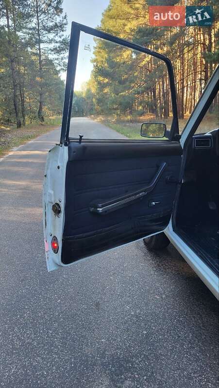 Седан ВАЗ / Lada 2107 1992 в Переяславі