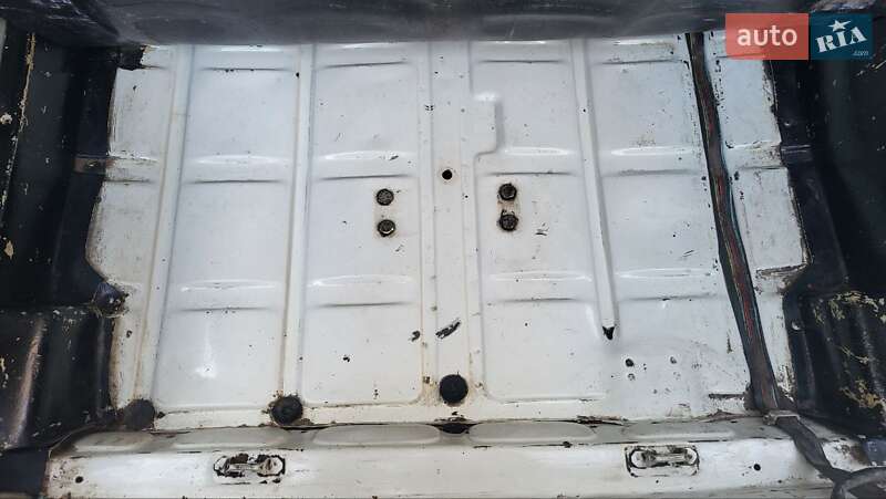 Седан ВАЗ / Lada 2107 1992 в Переяславі