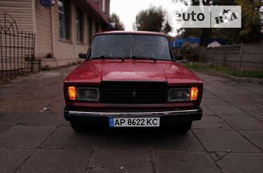 Седан ВАЗ / Lada 2107 1990 в Запорожье