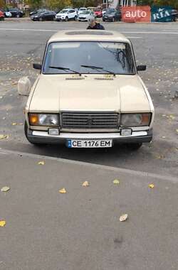 Седан ВАЗ / Lada 2107 1986 в Киеве