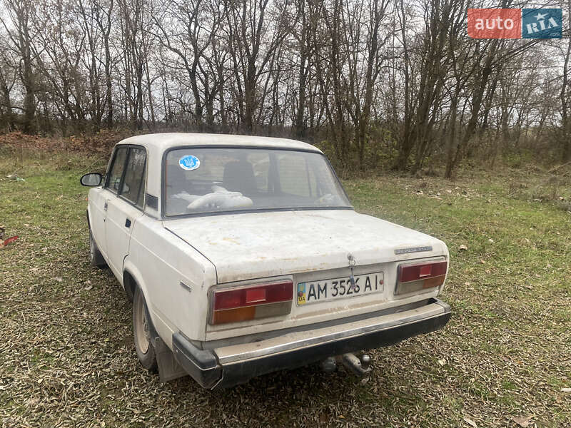 Седан ВАЗ / Lada 2107 1989 в Звягеле