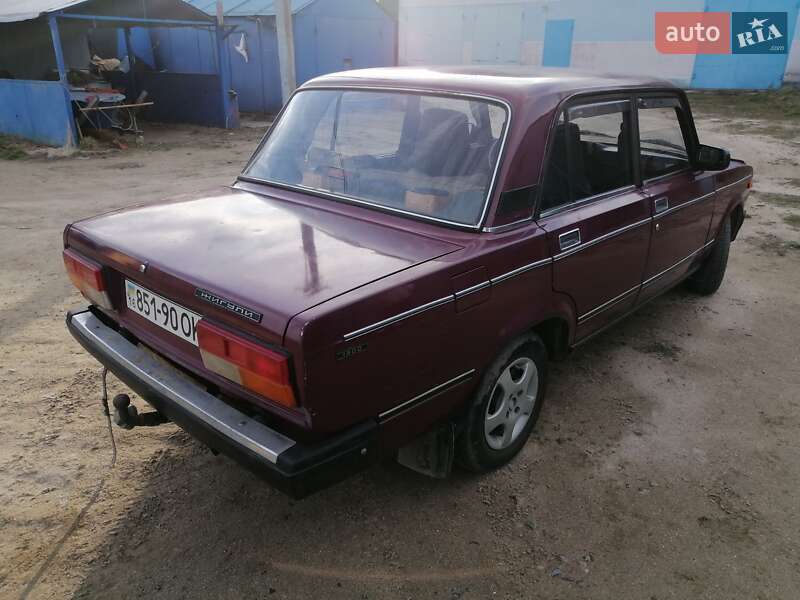 Седан ВАЗ / Lada 2107 2004 в Южному фото 8 Седан ВАЗ / Lada 2107 2004 в Южному