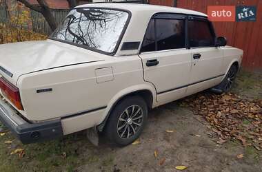 Седан ВАЗ / Lada 2107 1987 в Сумах