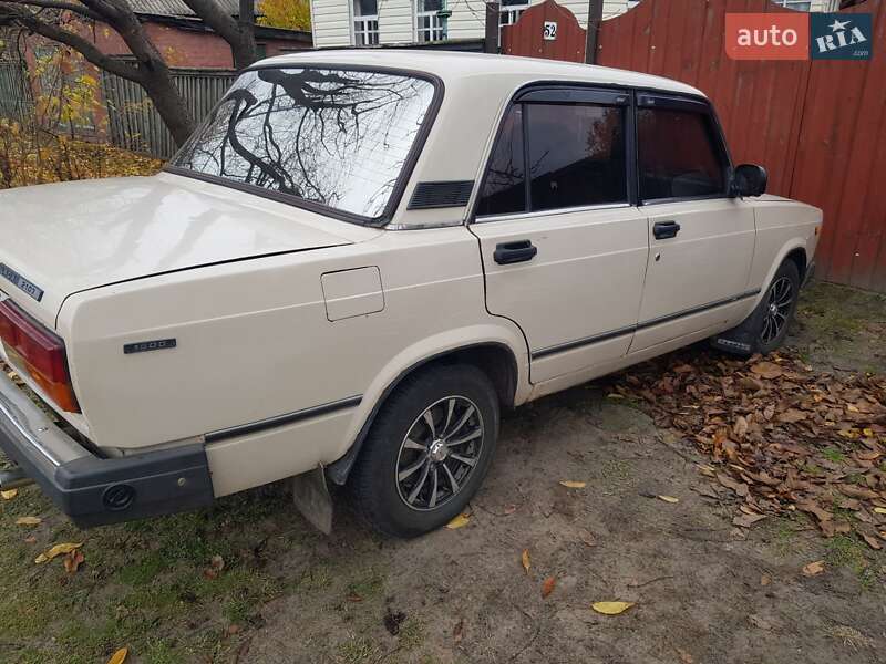 Седан ВАЗ / Lada 2107 1987 в Сумах фото 3 Седан ВАЗ / Lada 2107 1987 в Сумах